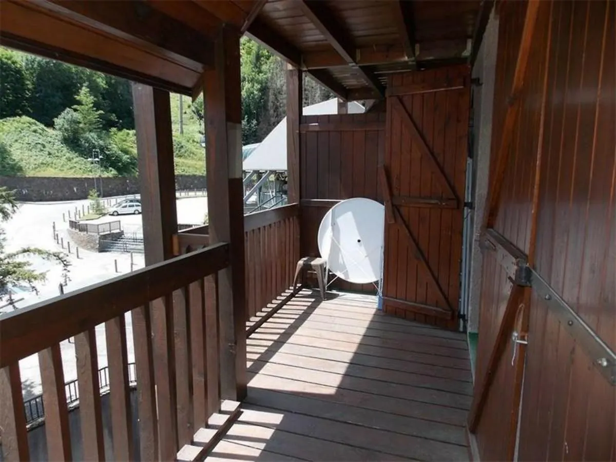 T3 Sud Au Pied Telepherique Avec Balcon, Parking, Animaux Ok - Fr-1-313-125 Bagnères-de-Luchon